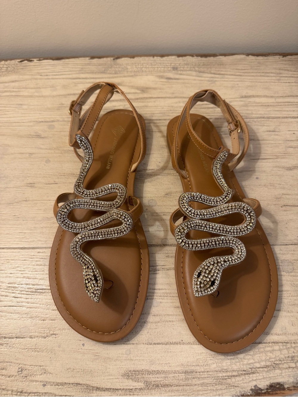 Antonio Melani Crystal Snake Swirl Thong Sandals. Sz 10. Brand New. Never Worn!